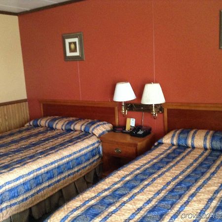 Village Inn Motel - Berrien Springs Екстериор снимка